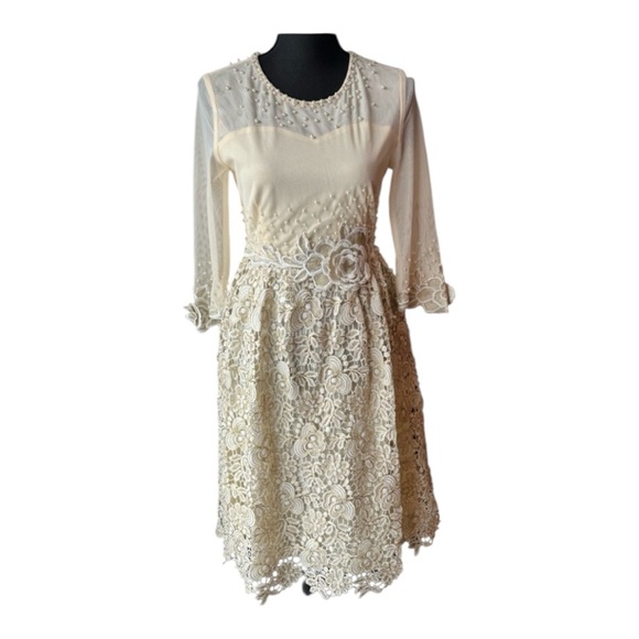 Metisu Dresses & Skirts - Metisu sheer top beige and gold floral pearl party dress.  Nwt